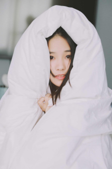 破碎的拥抱